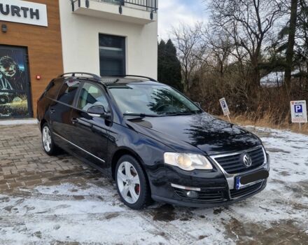 Черный Фольксваген Пассат, объемом двигателя 2 л и пробегом 265 тыс. км за 3069 $, фото 1 на Automoto.ua