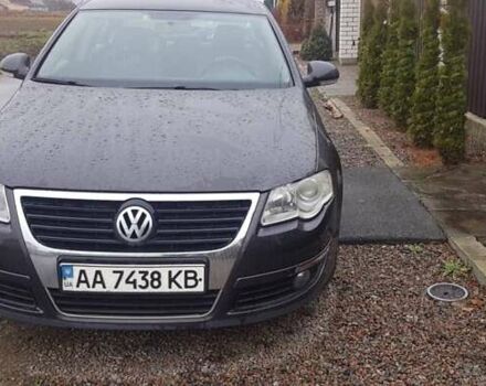 Черный Фольксваген Пассат, объемом двигателя 2 л и пробегом 205 тыс. км за 6600 $, фото 1 на Automoto.ua