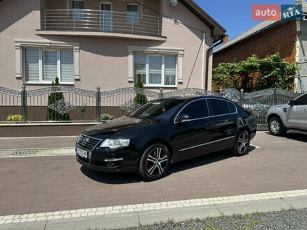 Черный Фольксваген Пассат, объемом двигателя 1.97 л и пробегом 300 тыс. км за 6500 $, фото 1 на Automoto.ua