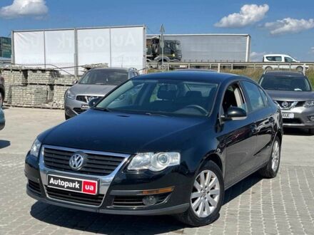 Чорний Фольксваген Пассат, об'ємом двигуна 2 л та пробігом 164 тис. км за 5790 $, фото 1 на Automoto.ua