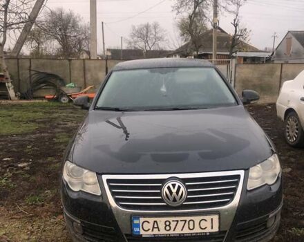 Черный Фольксваген Пассат, объемом двигателя 1.97 л и пробегом 239 тыс. км за 7500 $, фото 1 на Automoto.ua