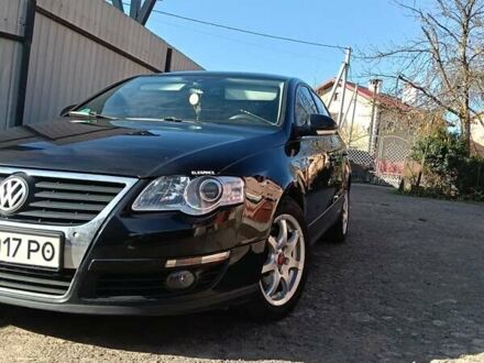Черный Фольксваген Пассат, объемом двигателя 1.97 л и пробегом 205 тыс. км за 7200 $, фото 1 на Automoto.ua