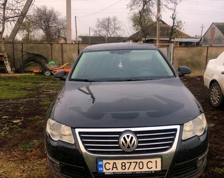 Черный Фольксваген Пассат, объемом двигателя 2 л и пробегом 239 тыс. км за 7500 $, фото 1 на Automoto.ua