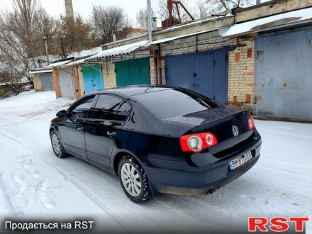 Черный Фольксваген Пассат, объемом двигателя 2 л и пробегом 250 тыс. км за 5850 $, фото 1 на Automoto.ua