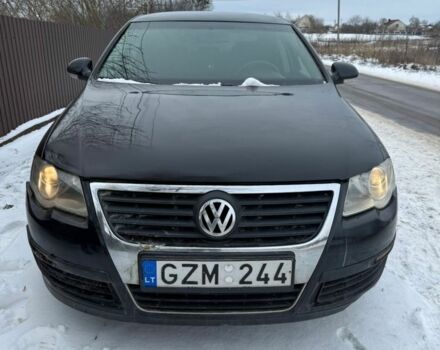 Черный Фольксваген Пассат, объемом двигателя 1.9 л и пробегом 344 тыс. км за 2650 $, фото 1 на Automoto.ua