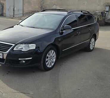 Чорний Фольксваген Пассат, об'ємом двигуна 2 л та пробігом 280 тис. км за 5900 $, фото 1 на Automoto.ua