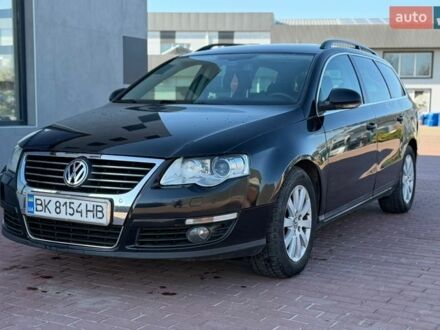 Чорний Фольксваген Пассат, об'ємом двигуна 2 л та пробігом 347 тис. км за 5200 $, фото 1 на Automoto.ua
