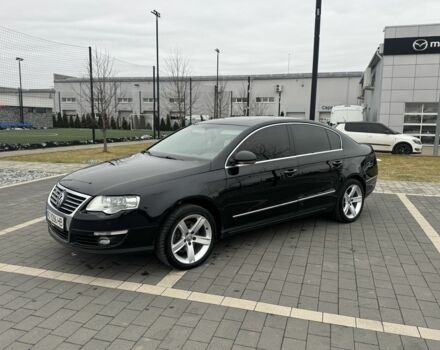 Черный Фольксваген Пассат, объемом двигателя 3.2 л и пробегом 288 тыс. км за 6200 $, фото 1 на Automoto.ua