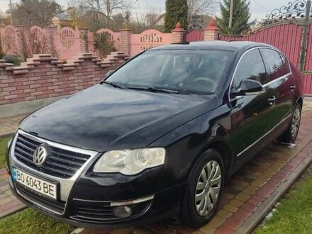 Черный Фольксваген Пассат, объемом двигателя 1.97 л и пробегом 400 тыс. км за 5950 $, фото 1 на Automoto.ua