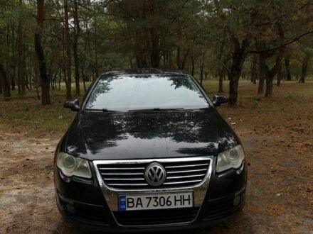 Черный Фольксваген Пассат, объемом двигателя 1.8 л и пробегом 340 тыс. км за 5200 $, фото 1 на Automoto.ua