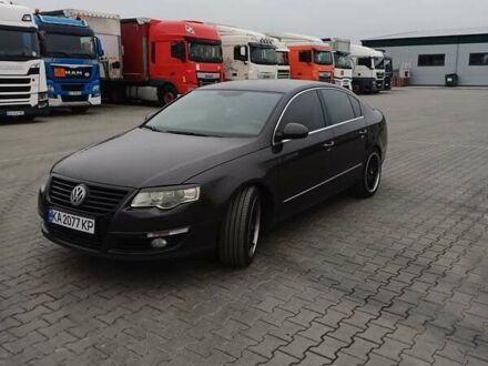Черный Фольксваген Пассат, объемом двигателя 1.97 л и пробегом 253 тыс. км за 7800 $, фото 1 на Automoto.ua
