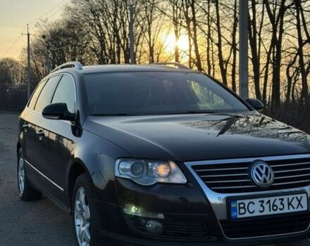 Чорний Фольксваген Пассат, об'ємом двигуна 1.97 л та пробігом 325 тис. км за 7350 $, фото 1 на Automoto.ua