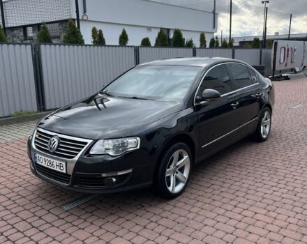 Черный Фольксваген Пассат, объемом двигателя 3.2 л и пробегом 287 тыс. км за 7200 $, фото 1 на Automoto.ua