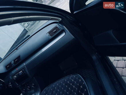 Черный Фольксваген Пассат, объемом двигателя 1.8 л и пробегом 220 тыс. км за 5300 $, фото 1 на Automoto.ua