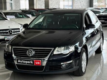 Черный Фольксваген Пассат, объемом двигателя 1.8 л и пробегом 275 тыс. км за 6990 $, фото 1 на Automoto.ua