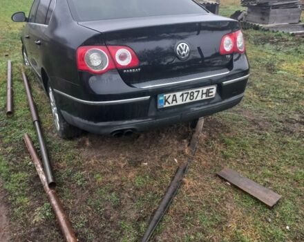 Чорний Фольксваген Пассат, об'ємом двигуна 1.8 л та пробігом 300 тис. км за 284 $, фото 1 на Automoto.ua