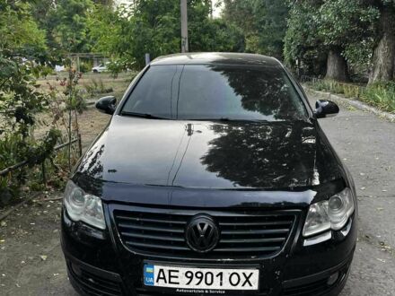 Чорний Фольксваген Пассат, об'ємом двигуна 1.8 л та пробігом 218 тис. км за 6500 $, фото 1 на Automoto.ua