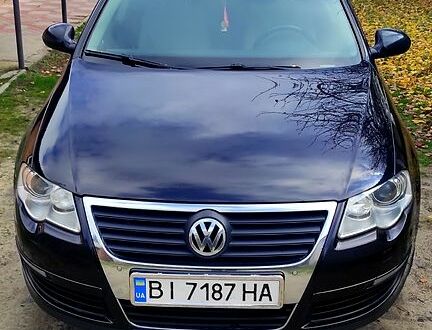 Черный Фольксваген Пассат, объемом двигателя 2 л и пробегом 280 тыс. км за 6700 $, фото 1 на Automoto.ua