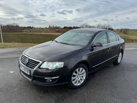 Чорний Фольксваген Пассат, об'ємом двигуна 2 л та пробігом 298 тис. км за 2200 $, фото 1 на Automoto.ua