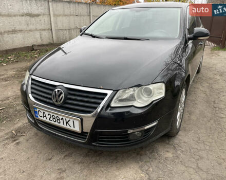 Черный Фольксваген Пассат, объемом двигателя 1.39 л и пробегом 273 тыс. км за 6500 $, фото 1 на Automoto.ua