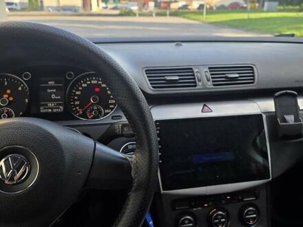 Черный Фольксваген Пассат, объемом двигателя 1.97 л и пробегом 320 тыс. км за 7600 $, фото 1 на Automoto.ua