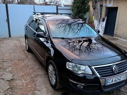 Чорний Фольксваген Пассат, об'ємом двигуна 2 л та пробігом 404 тис. км за 7300 $, фото 1 на Automoto.ua