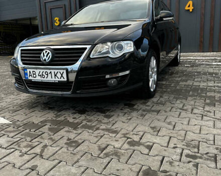 Черный Фольксваген Пассат, объемом двигателя 1.6 л и пробегом 199 тыс. км за 7950 $, фото 1 на Automoto.ua