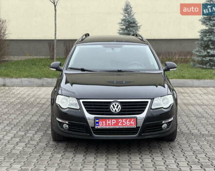 Черный Фольксваген Пассат, объемом двигателя 1.8 л и пробегом 184 тыс. км за 5900 $, фото 1 на Automoto.ua