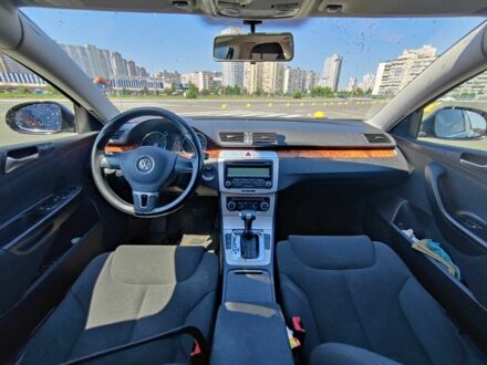 Черный Фольксваген Пассат, объемом двигателя 1.8 л и пробегом 315 тыс. км за 6999 $, фото 1 на Automoto.ua