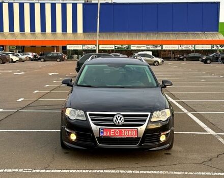 Черный Фольксваген Пассат, объемом двигателя 1.8 л и пробегом 210 тыс. км за 7900 $, фото 1 на Automoto.ua