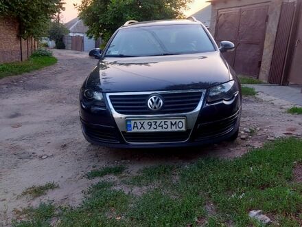 Чорний Фольксваген Пассат, об'ємом двигуна 1.6 л та пробігом 245 тис. км за 5800 $, фото 1 на Automoto.ua