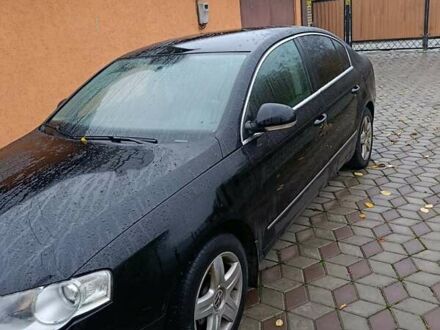 Черный Фольксваген Пассат, объемом двигателя 1.8 л и пробегом 297 тыс. км за 3500 $, фото 1 на Automoto.ua