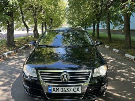 Черный Фольксваген Пассат, объемом двигателя 1.97 л и пробегом 365 тыс. км за 7400 $, фото 1 на Automoto.ua