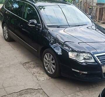 Черный Фольксваген Пассат, объемом двигателя 1.6 л и пробегом 275 тыс. км за 8300 $, фото 1 на Automoto.ua