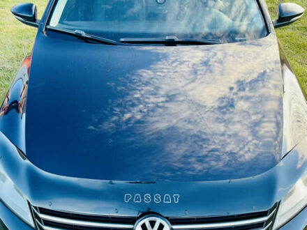 Фольксваген Пассат 2011 в Коростене на Automoto.ua Черный Фольксваген Пассат, объемом двигателя 1.4 л и пробегом 264 тыс. км за 9000 $, фото 1 на Automoto.ua