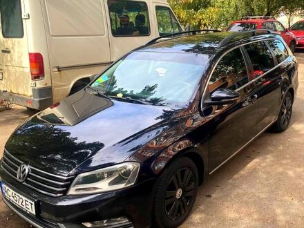 Чорний Фольксваген Пассат, об'ємом двигуна 2 л та пробігом 310 тис. км за 9500 $, фото 1 на Automoto.ua