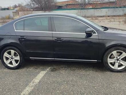 Черный Фольксваген Пассат, объемом двигателя 1.98 л и пробегом 324 тыс. км за 7999 $, фото 1 на Automoto.ua