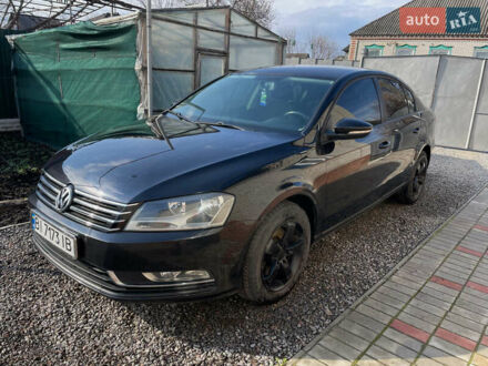 Фольксваген Пассат 2011 в Ахтырке на Automoto.ua Черный Фольксваген Пассат, объемом двигателя 1.6 л и пробегом 293 тыс. км за 10300 $, фото 1 на Automoto.ua
