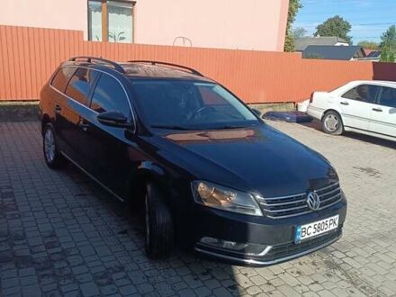 Фольксваген Пассат 2011 у Яворове на Automoto.ua Чорний Фольксваген Пассат, об'ємом двигуна 1.97 л та пробігом 370 тис. км за 9200 $, фото 1 на Automoto.ua