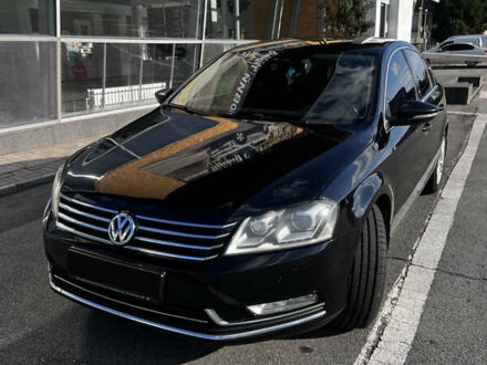 Чорний Фольксваген Пассат, об'ємом двигуна 1.8 л та пробігом 333 тис. км за 11000 $, фото 1 на Automoto.ua