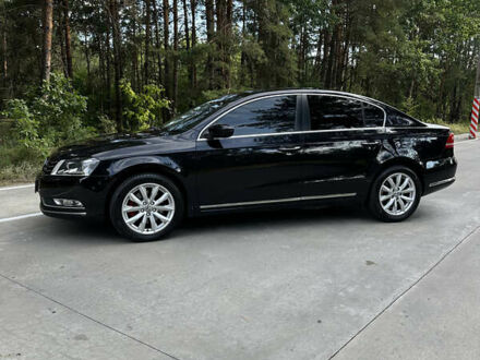 Фольксваген Пассат 2011 в Славуте на Automoto.ua Черный Фольксваген Пассат, объемом двигателя 1.97 л и пробегом 254 тыс. км за 11700 $, фото 1 на Automoto.ua