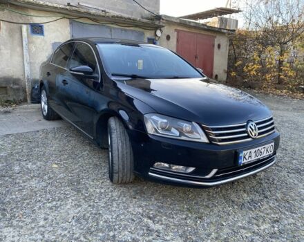 Фольксваген Пассат 2011 в Новоднестровск на Automoto.ua Черный Фольксваген Пассат, объемом двигателя 2 л и пробегом 295 тыс. км за 8500 $, фото 1 на Automoto.ua