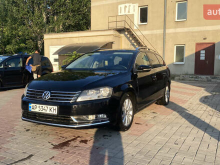 Черный Фольксваген Пассат, объемом двигателя 1.6 л и пробегом 290 тыс. км за 8600 $, фото 1 на Automoto.ua
