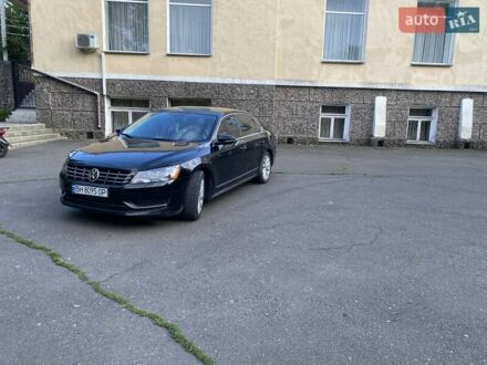 Черный Фольксваген Пассат, объемом двигателя 2.5 л и пробегом 314 тыс. км за 10000 $, фото 1 на Automoto.ua