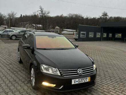 Чорний Фольксваген Пассат, об'ємом двигуна 0 л та пробігом 300 тис. км за 11800 $, фото 1 на Automoto.ua