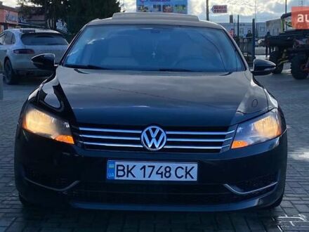 Черный Фольксваген Пассат, объемом двигателя 2.5 л и пробегом 248 тыс. км за 9100 $, фото 1 на Automoto.ua
