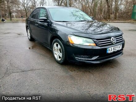 Черный Фольксваген Пассат, объемом двигателя 2.5 л и пробегом 250 тыс. км за 9200 $, фото 1 на Automoto.ua