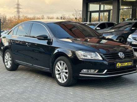 Фольксваген Пассат 2012 в Черновцах на Automoto.ua Черный Фольксваген Пассат, объемом двигателя 2 л и пробегом 203 тыс. км за 11400 $, фото 1 на Automoto.ua