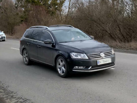 Фольксваген Пассат 2012 у Червонограде на Automoto.ua Чорний Фольксваген Пассат, об'ємом двигуна 2 л та пробігом 218 тис. км за 13200 $, фото 1 на Automoto.ua