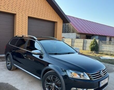 Черный Фольксваген Пассат, объемом двигателя 1.97 л и пробегом 261 тыс. км за 15300 $, фото 1 на Automoto.ua